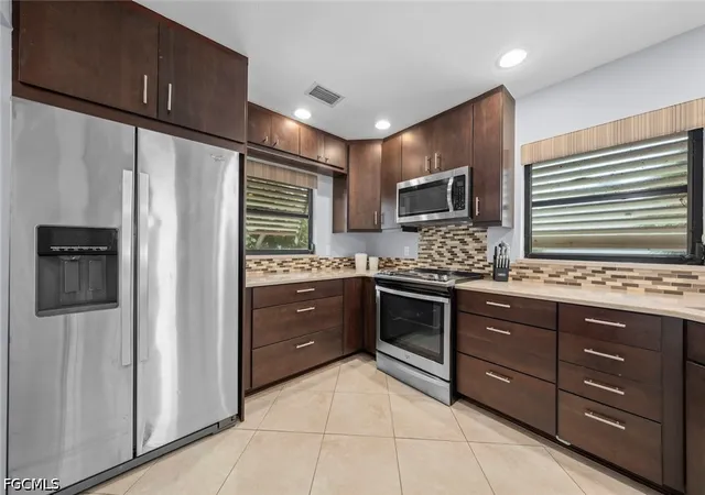 5th image of 1410 Sand Castle Rd, Sanibel, FL 33957 | MLS# 2026019038