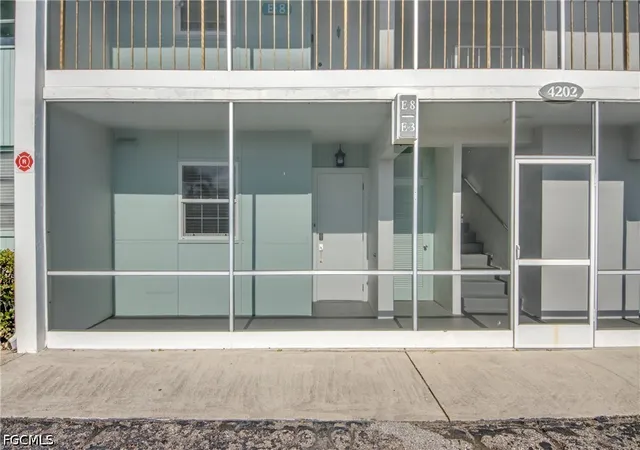 Photo 4 of Condo for sale at 4202 SE 4th Place #3, Cape Coral, FL 33904 | MLS# 2026019039 | Listing updated on 2026-06-29