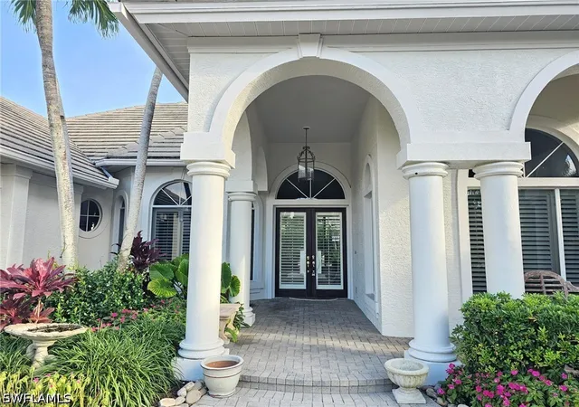 4th image of 710 Shadow Lake Ln, Naples, FL 34108 | MLS# 226017127