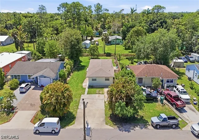 2nd image of 5458 Sholtz St, Naples, FL 34113 | MLS# 226017162