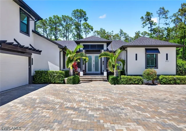 2nd image of 5577 Lancewood Wy, Naples, FL 34116 | MLS# 226016947