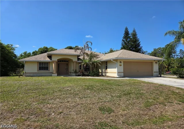 Photo 1 of Single family home for sale at 3200 E 6th Street, Lehigh Acres, FL 33972 | MLS# 2026019146 | Listing updated on 2026-05-19