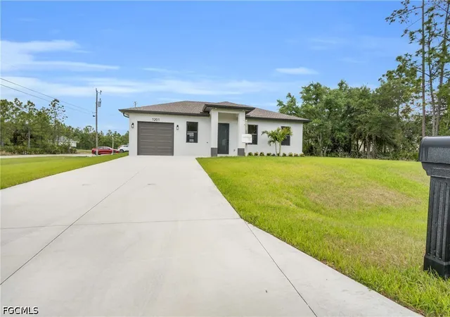 36th image of 1201 E 7th St, Lehigh Acres, FL 33972 | MLS# 2026019151