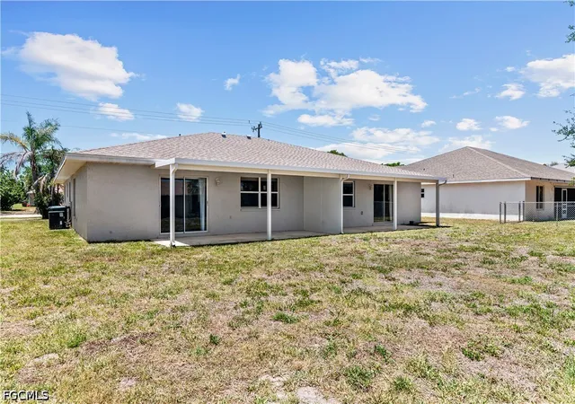 33rd image of 217 Se 24th Ave, Cape Coral, FL 33990 | MLS# 2026019158