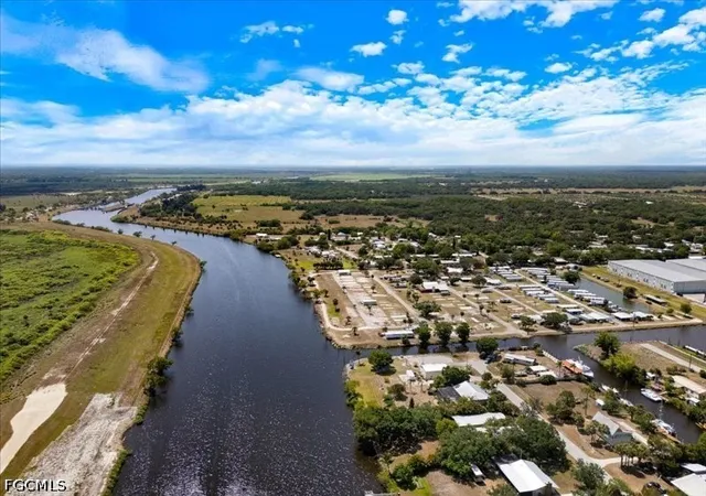 21st image of 1038 Canopy Ln, Moore Haven, FL 33471 | MLS# 2026019160