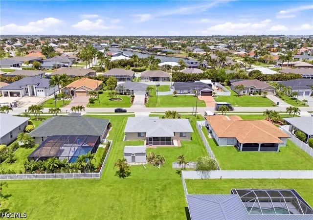 Photo 3 of Single family home for sale at 2658 Sw 32nd Street, Cape Coral, FL 33914 | MLS# 2026019166 | Listing updated on 2026-09-01