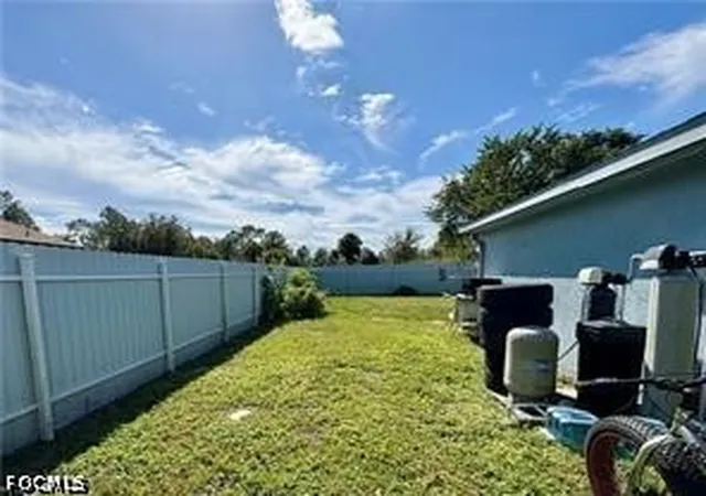 Photo 2 of House for sale at 1522 E 12th Street, Lehigh Acres, FL 33972 | MLS# 2026019180 | Listing updated on 2026-07-07