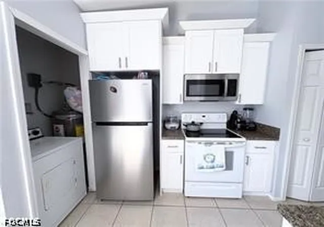 Photo 4 of House for sale at 1522 E 12th Street, Lehigh Acres, FL 33972 | MLS# 2026019180 | Listing updated on 2026-07-07