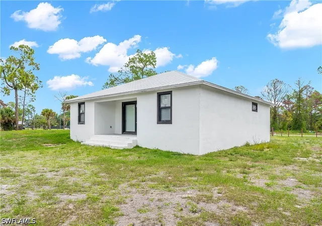 5th image of 660 S Zambria St, Clewiston, FL 33440 | MLS# 226016328