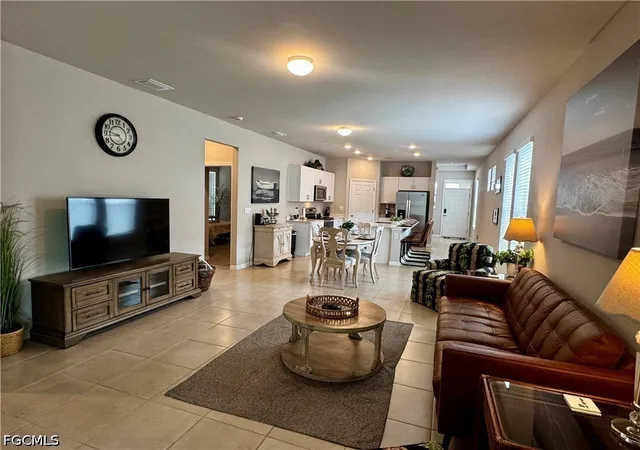 3rd image of 882 Friendship Cir, Labelle, FL 33935 | MLS# 2026019239