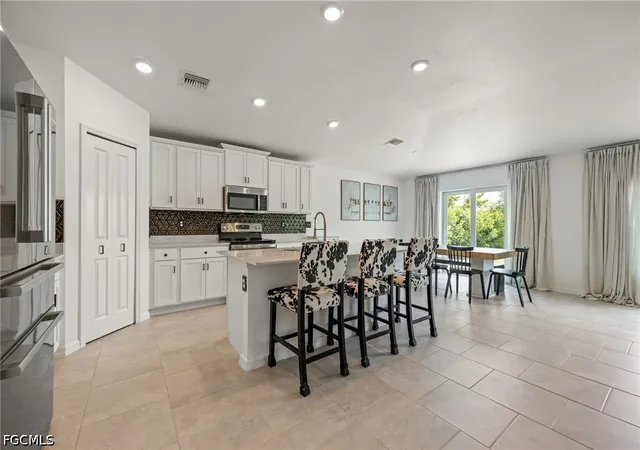 Photo 1 of Single family home for sale at 13910 Buckingham Oak Dr, Fort Myers, FL 33905 | MLS# 2026019289 | Listing updated on 2026-06-25