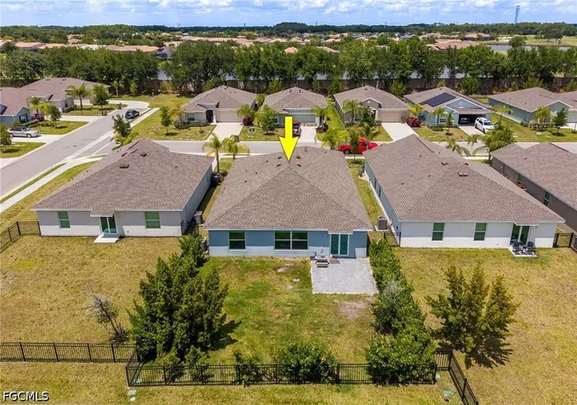 Photo 2 of Single family home for sale at 13910 Buckingham Oak Dr, Fort Myers, FL 33905 | MLS# 2026019289 | Listing updated on 2026-06-25