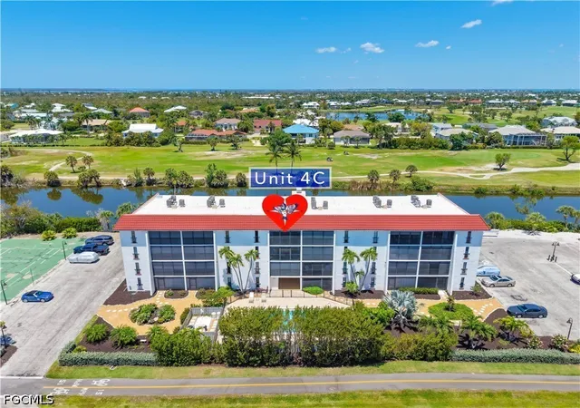 Photo 4 of Condo for sale at 1440 Middle Gulf Dr #4C, Sanibel, FL 33957 | MLS# 2026019300 | Listing updated on 2026-07-03