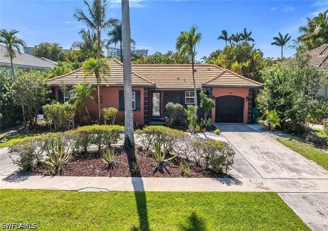 Photo 1 of Single family home for sale at 146 Greenbrier St, Marco Island, FL 34145 | MLS# 226016733 | Listing updated on 2026-08-06