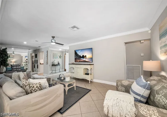 Photo 4 of Single family home for sale at 146 Greenbrier St, Marco Island, FL 34145 | MLS# 226016733 | Listing updated on 2026-08-06