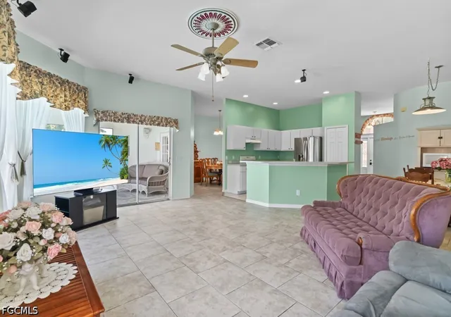 Photo 3 of Single family home for sale at 2429 Everest Pkwy, Cape Coral, FL 33904 | MLS# 2026019312 | Listing updated on 2026-07-28