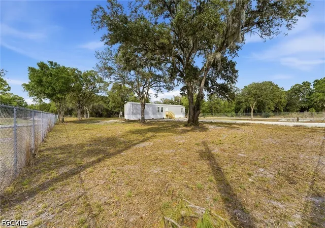 2nd image of 169 Avenida Del Sur, Clewiston, FL 33440 | MLS# 2026019375