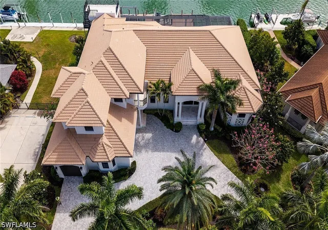 2nd image of 535 Alameda Ct, Marco Island, FL 34145 | MLS# 226017422