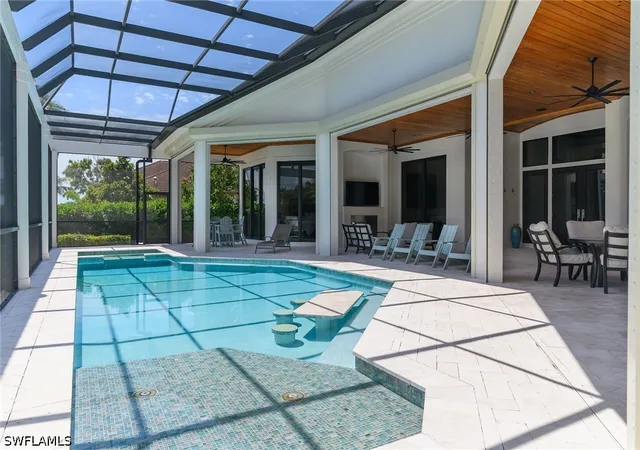 4th image of 535 Alameda Ct, Marco Island, FL 34145 | MLS# 226017422