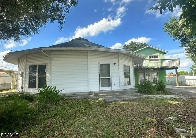 10th image of 3007 W Briarwood Cir, Labelle, FL 33935 | MLS# 2026019424