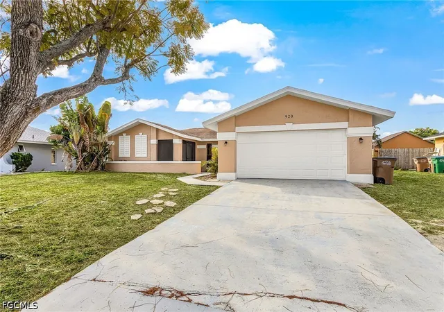Photo 1 of Single family home for sale at 920 Se 21st Street, Cape Coral, FL 33990 | MLS# 2026019462 | Listing updated on 2026-06-17