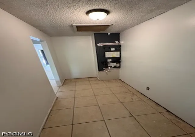 8th image of 2558 N County 470, Lake Panasoffkee, FL 33538 | MLS# 2026019472