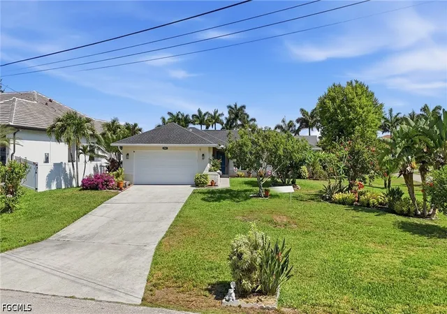 Photo 2 of Single family home for sale at 2501 Sw 52nd Terrace, Cape Coral, FL 33914 | MLS# 2026019519 | Listing updated on 2026-08-03