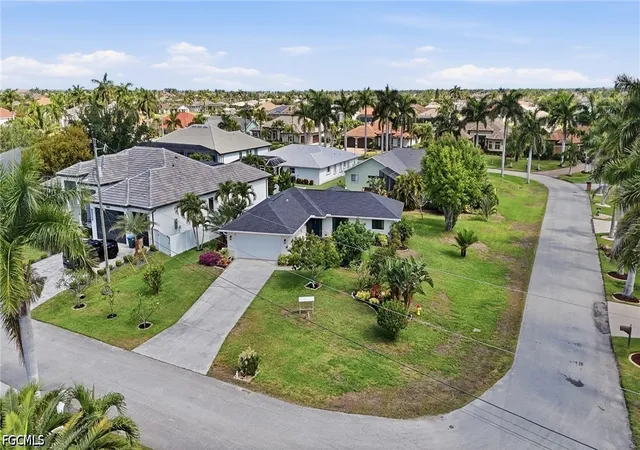 Photo 3 of Single family home for sale at 2501 Sw 52nd Terrace, Cape Coral, FL 33914 | MLS# 2026019519 | Listing updated on 2026-08-03