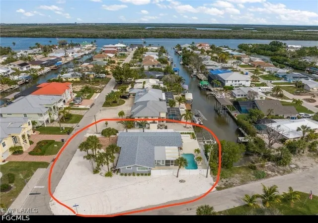 3rd image of 310 Madison Ct, Fort Myers Beach, FL 33931 | MLS# 2026019536