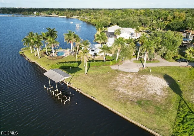 Photo 2 of Land for sale at 4567 E Riverside Dr, Fort Myers, FL 33905 | MLS# 2026019565 | Listing updated on 2026-06-05