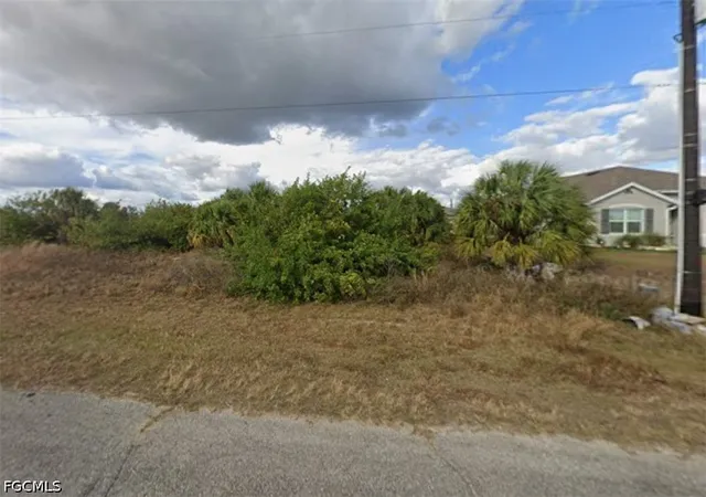 Photo 1 of Land for sale at 526 Glendale Ave, Labelle, FL 33935 | MLS# 2026019576 | Listing updated on 2026-04-29