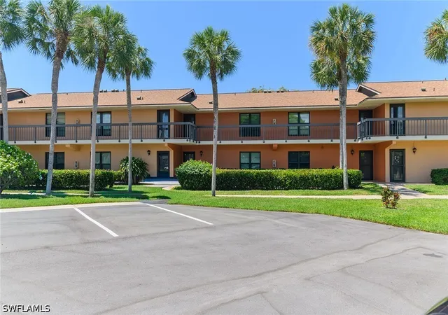 4th image of 58 Manor Ter #8-204, Marco Island, FL 34145 | MLS# 226017420