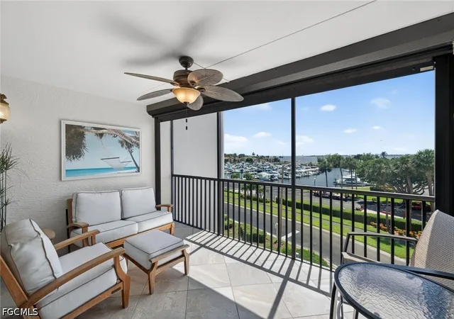 4th image of 9435 Sunset Harbor Ln, Fort Myers, FL 33919