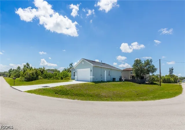 29th image of 423 Yolanda St, Lehigh Acres, FL 33972 | MLS# 2026019655
