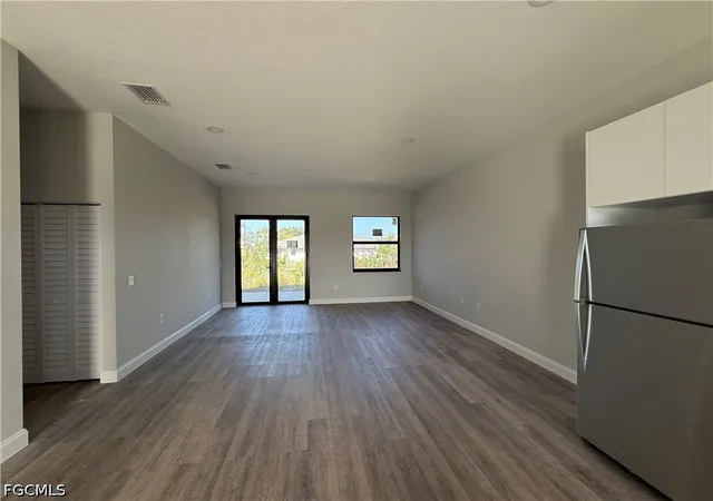 3rd image of 332/334 Gilbert Ave S, Lehigh Acres, FL 33973 | MLS# 2026019717