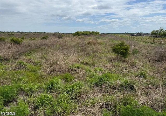 3rd image of 6435 1St Rd, Labelle, FL 33935 | MLS# 2026019734