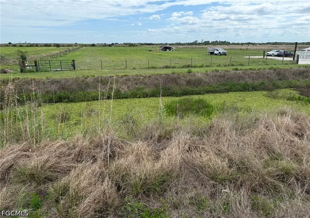 4th image of 6435 1St Rd, Labelle, FL 33935 | MLS# 2026019734