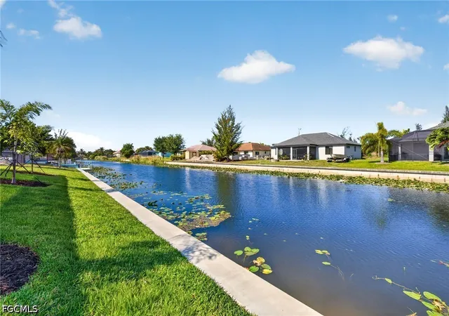 33rd image of 1030 Sw 15th Ave, Cape Coral, FL 33991 | MLS# 2026019750