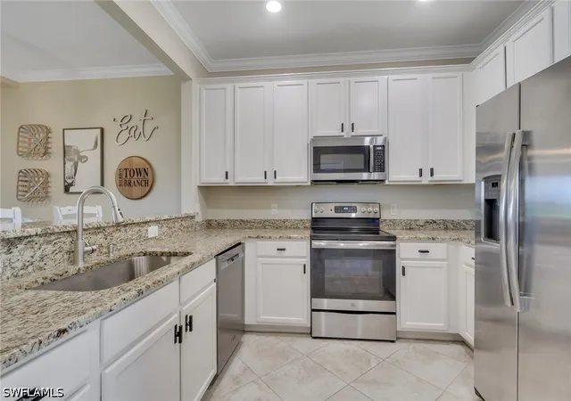 Homes for sale in Naples, FL | 2704 Blossom Wy, Naples, FL 34120 | MLS# 226017581