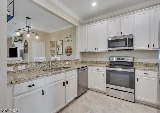 Homes for sale in Naples, FL | 2704 Blossom Wy, Naples, FL 34120 | MLS# 226017581