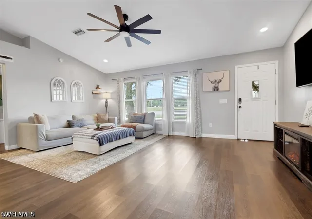 Photo 3 of Single family home for sale at 3300 Valencia Dr, Naples, FL 34120 | MLS# 226017739 | Listing updated on 2026-10-06