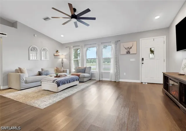 Photo 3 of Single family home for sale at 3300 Valencia Dr, Naples, FL 34120 | MLS# 226017739 | Listing updated on 2026-10-06