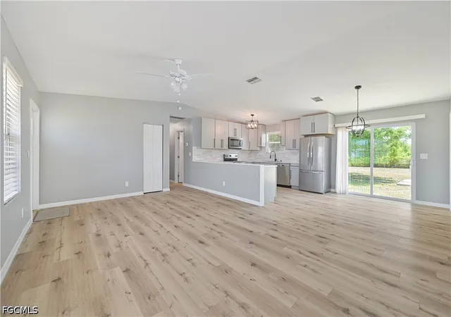 3rd image of 3313 14Th St Sw, Lehigh Acres, FL 33976 | MLS# 2026019774