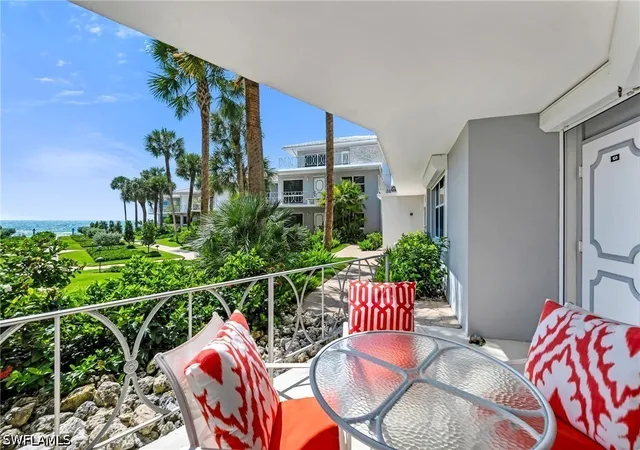 29th image of 1851 Gulf Shore Blvd N #103, Naples, FL 34102 | MLS# 226017608