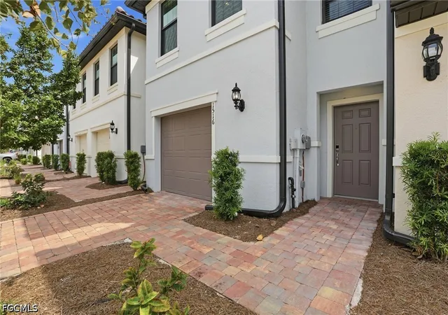 Photo 3 of Townhouse for sale at 1516 Fells Cvs Ln, Cape Coral, FL 33909 | MLS# 2026019813 | Listing updated on 2026-07-02