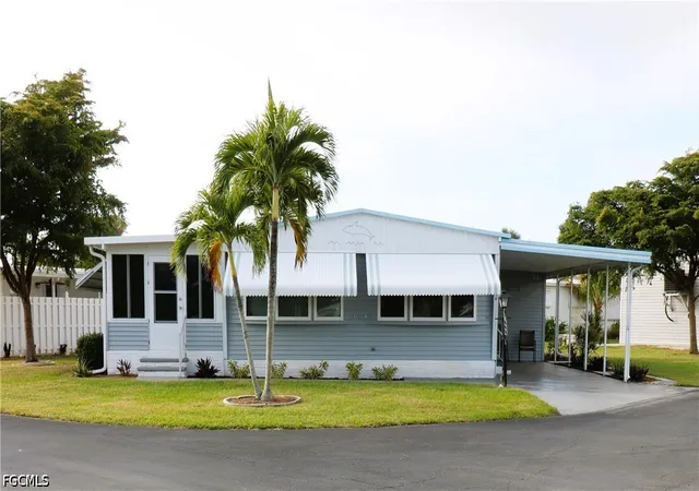 Photo 1 of Manufactured home for sale at 116 Coachlight Dr, Fort Myers, FL 33908 | MLS# 2026019847 | Listing updated on 2026-06-27