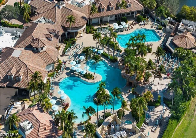 2nd image of 8030 Signature Clb Cir, Naples, FL 34113