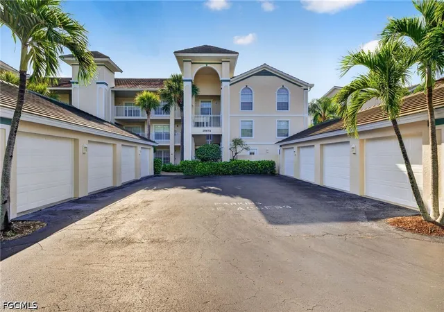 Homes for sale in Bonita Springs, FL | 28851 Bermuda Lago Ct, Bonita Springs, FL 34134