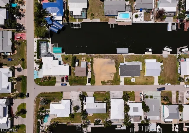 11th image of 2652 Bridgeview St, Matlacha, FL 33993 | MLS# 2026019888