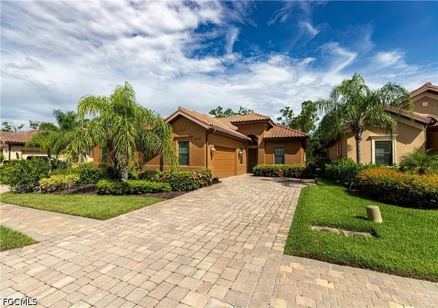 Homes for sale in Fort Myers, FL | 11108 Esteban Dr, Fort Myers, FL 33912 | MLS# 2026019902